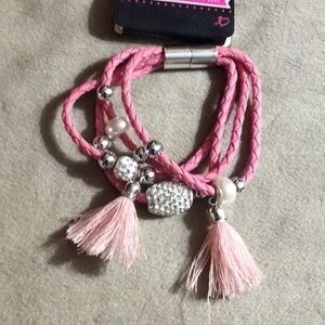 Magnetic Tassle Bracelet NWT